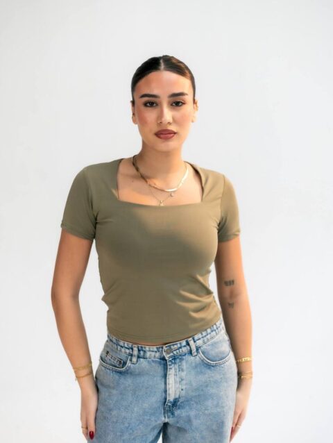 بيزك توب نص كم